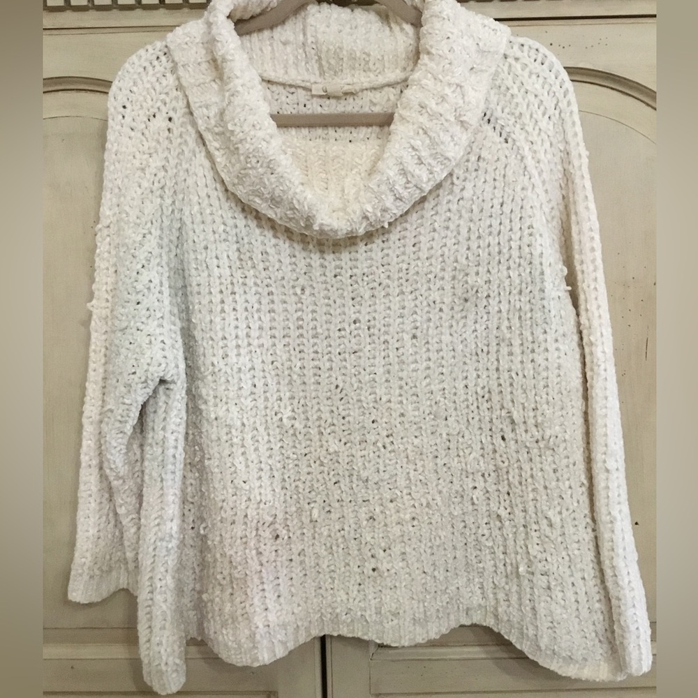 ODDY Soft, Slouchy Cream Cowl Neck Sweater Women’s Size S/M EUC